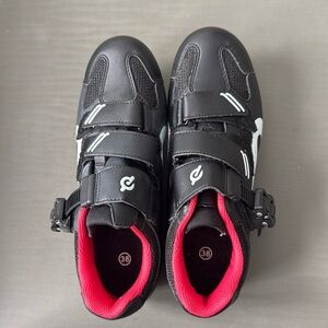Peloton Cycling Shoes (Size 38 / Women’s 7.5)